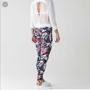 RARE Pop Cut Boom Juice Lululemon Leggings